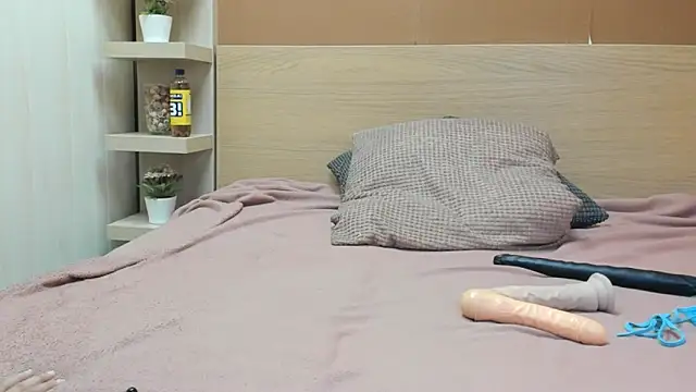 Snapshot of PinkyTwerkyX chatting on October 11, 2025, 5:19 am PinkyTwerkyX online show from October 11, 2025, 5:19 am