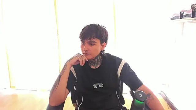 Snapshot of Your_Tao chatting on February 11, 2026, 3:23 pm Your Tao online show from February 11, 2026, 3:23 pm