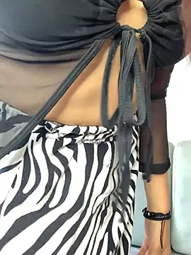 VelariaSoft online show from March 3, 2026, 1:18 pm