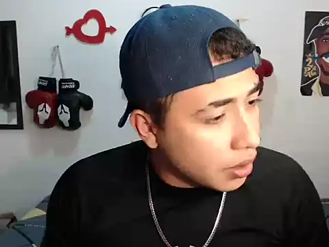 david hot crazy online show from February 24, 2026, 6:36 am