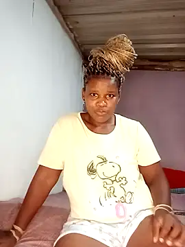 MrsTrina online show from February 12, 2026, 6:29 pm