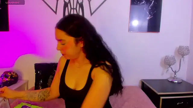 antonella as online show from February 28, 2026, 12:32 am