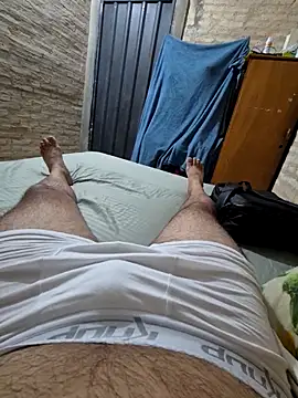 Snapshot of Joaquinh chatting on February 11, 2026, 2:44 am Joaquinh online show from February 11, 2026, 2:44 am