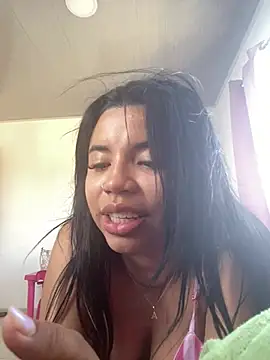 Snapshot of Lucy_strong1 chatting on March 1, 2026, 8:31 pm Lucy strong1 online show from March 1, 2026, 8:31 pm