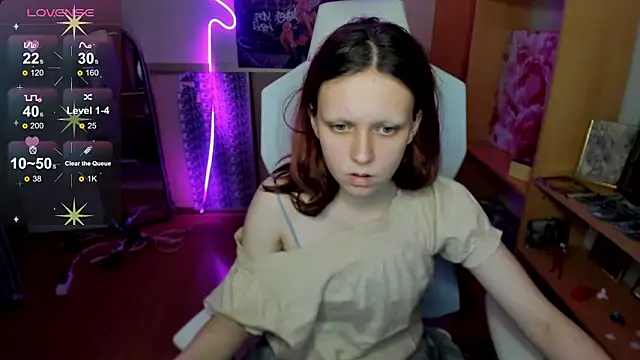 NikolFlostt online show from February 15, 2026, 7:51 am