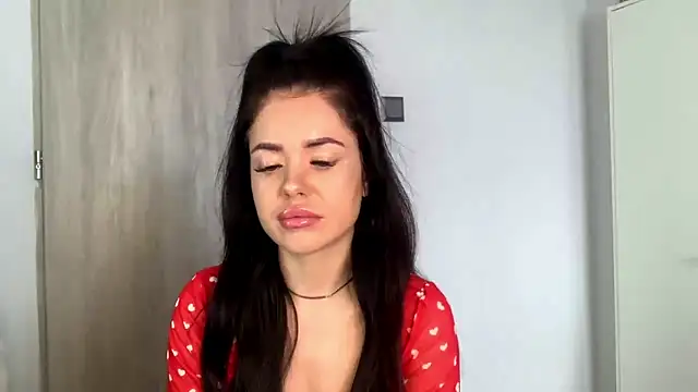 NicoleSensual online show from April 9, 2026, 8:09 am