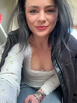 alwayshornyvivi online show from March 24, 2026, 9:09 am