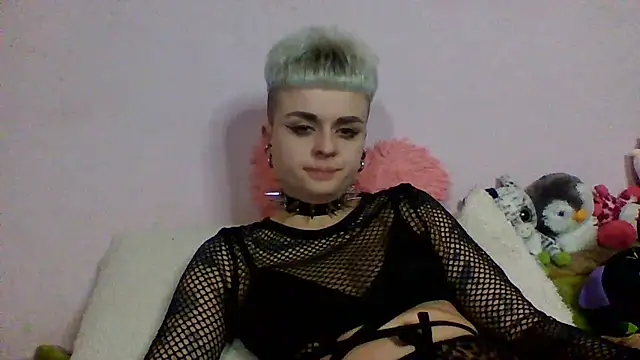 AlisaDear257 online show from April 4, 2026, 8:04 pm