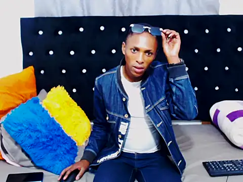 NtandoXx online show from April 7, 2026, 4:31 pm