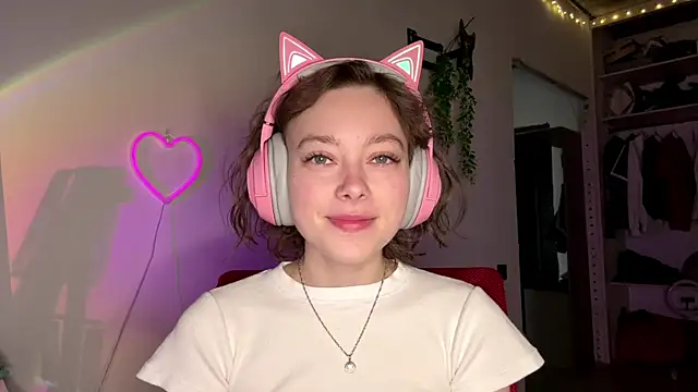 SlunkRear online show from April 17, 2026, 10:01 pm