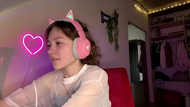 SlunkRear online show from April 3, 2026, 10:27 pm