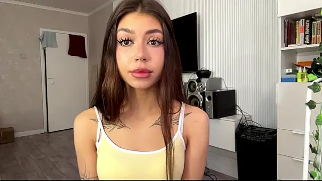 You Club Winx online show from March 12, 2026, 11:14 am