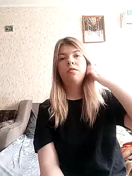 EvaTallor online show from March 3, 2026, 6:42 am