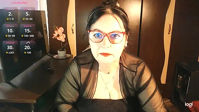 exiMIlf online show from March 29, 2026, 1:02 pm