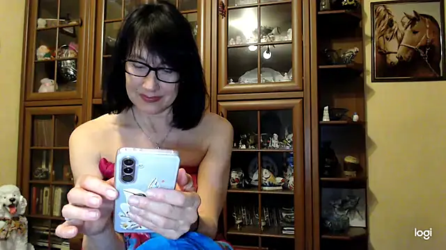 Vlastelina online show from March 13, 2026, 6:57 pm