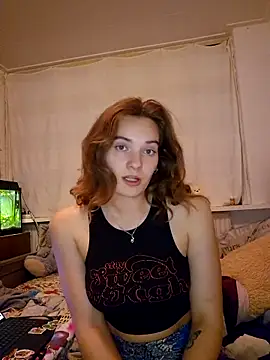 sweetsophie69 online show from March 12, 2026, 7:40 pm