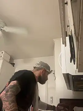 Snapshot of TheDaddio03 chatting on February 16, 2026, 4:33 am TheDaddio03 online show from February 16, 2026, 4:33 am