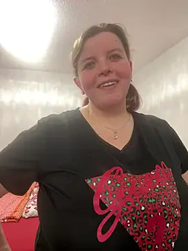 Laura-Loveyou online show from February 20, 2026, 5:26 pm