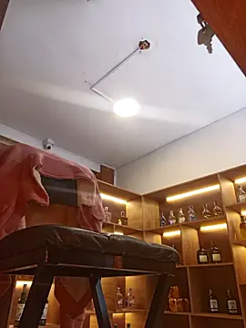 eva vidal  online show from April 16, 2026, 5:14 pm