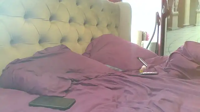 Snapshot of Shailadiess chatting on May 21, 2026, 9:39 am Shailadiess online show from May 21, 2026, 9:39 am
