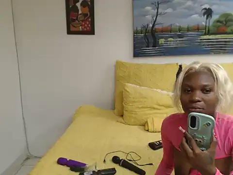 Snapshot of MissRedHotRaven chatting on February 10, 2026, 11:48 pm MissRedHotRaven online show from February 10, 2026, 11:48 pm