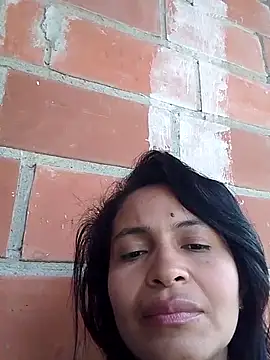 Lia Phone online show from March 3, 2026, 5:31 pm