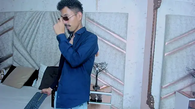 NoaahTylor online show from March 10, 2026, 8:46 pm