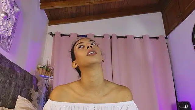 MelanyStone  online show from March 9, 2026, 10:52 am