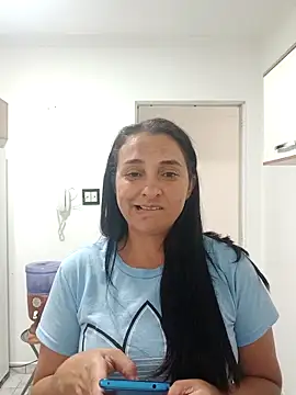 Snapshot of luamel2126 chatting on February 28, 2026, 3:33 pm luamel2126 online show from February 28, 2026, 3:33 pm