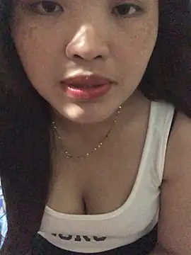 newbaby1 online show from March 1, 2026, 1:33 pm