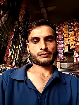 Snapshot of Beinghorny83 chatting on March 1, 2026, 4:01 am Beinghorny83 online show from March 1, 2026, 4:01 am