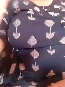 Snapshot of bigassnirali0049 chatting on February 26, 2026, 9:53 am bigassnirali0049 online show from February 26, 2026, 9:53 am