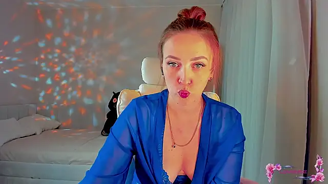 she wolf online show from April 7, 2026, 2:41 pm