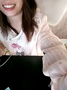 Girl-crazy1 online show from February 14, 2026, 8:58 am