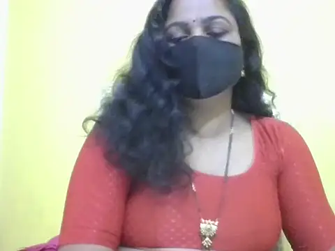anu-reddyy online show from April 29, 2026, 5:11 am