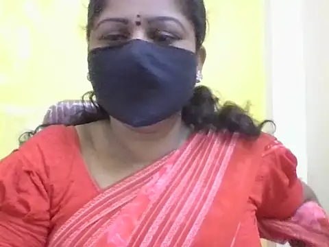 Snapshot of anu-reddyy chatting on July 16, 2026, 4:20 am anu-reddyy online show from July 16, 2026, 4:20 am