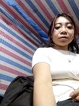 Snapshot of cute-shine chatting on February 15, 2026, 8:02 am cute-shine online show from February 15, 2026, 8:02 am