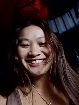 Snapshot of bany-lee chatting on February 22, 2026, 1:46 pm bany-lee online show from February 22, 2026, 1:46 pm