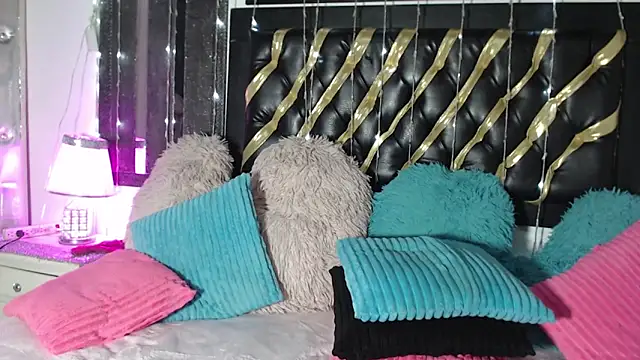 mailyn gold online show from March 3, 2026, 11:39 am