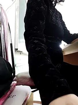 Snapshot of NIANSED chatting on February 24, 2026, 12:55 am NIANSED online show from February 24, 2026, 12:55 am