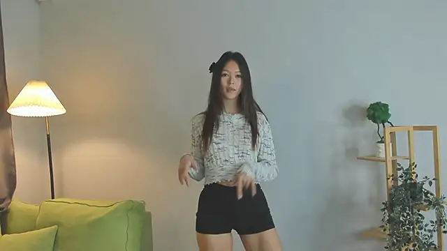 JanelBitther online show from February 21, 2026, 7:27 pm