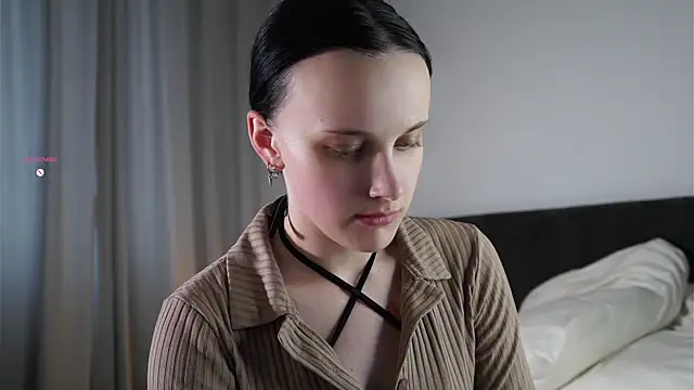 Snapshot of KirstinMcgeady chatting on June 22, 2026, 12:13 pm KirstinMcgeady online show from June 22, 2026, 12:13 pm