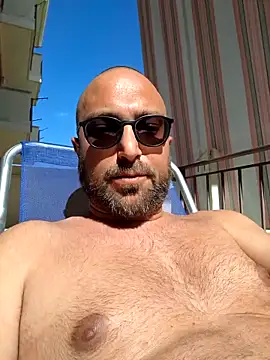 Snapshot of cetriolino chatting on May 11, 2026, 2:18 pm cetriolino online show from May 11, 2026, 2:18 pm