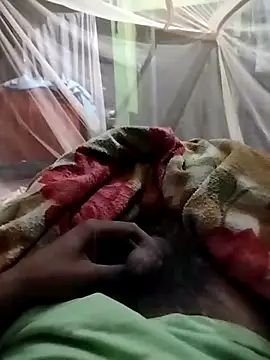 Snapshot of soni8850 chatting on February 13, 2026, 2:28 pm soni8850 online show from February 13, 2026, 2:28 pm