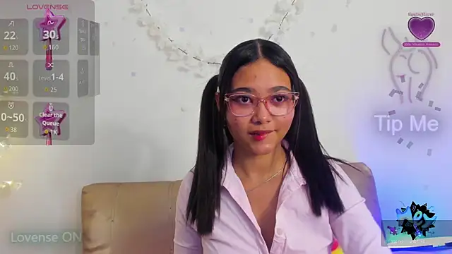 Mariana toress online show from April 25, 2026, 7:55 pm