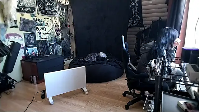 Snapshot of Shempert_ghot chatting on February 25, 2026, 11:10 am Shempert ghot online show from February 25, 2026, 11:10 am