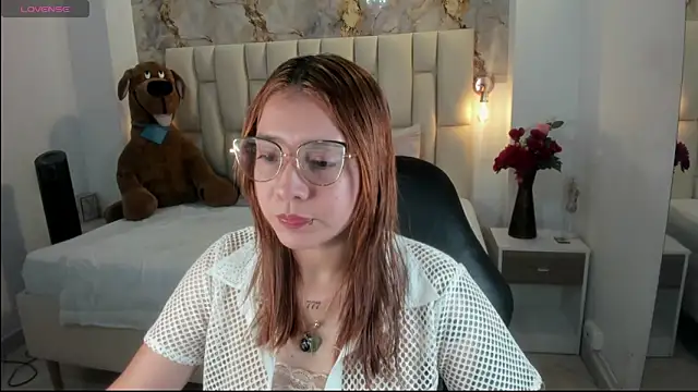 Snapshot of antonella_moon7 chatting on June 2, 2026, 10:10 pm antonella moon7 online show from June 2, 2026, 10:10 pm