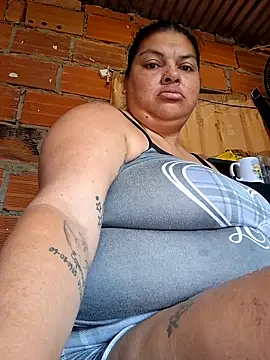 Juli Powl online show from June 11, 2026, 12:35 pm