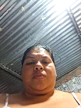 Juli Powl online show from June 21, 2026, 1:44 am