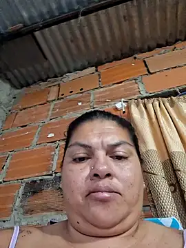 Juli Powl online show from June 8, 2026, 1:11 pm